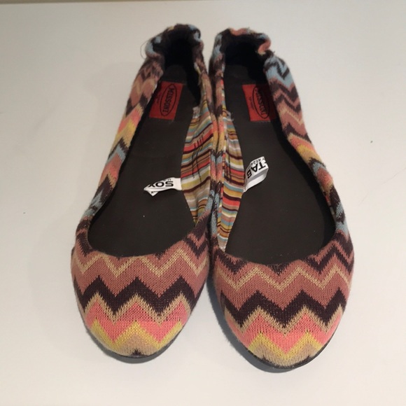 Flats - Picture 3 of 5